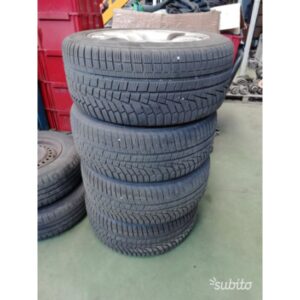 BMW x5 anno 2005 Gomme 285/45r19 111v M+S-0